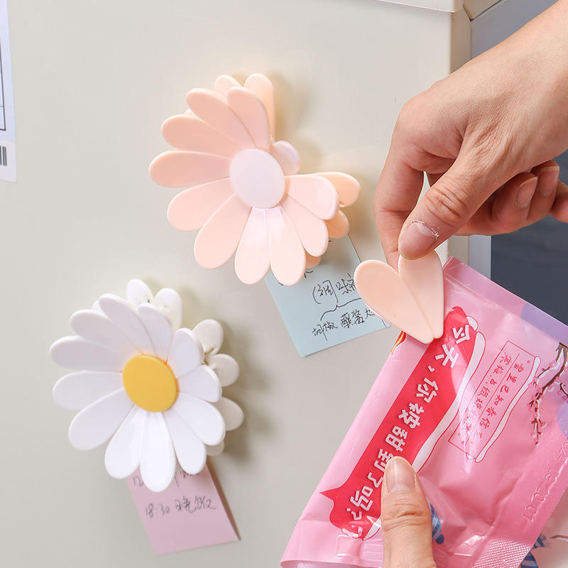 Magnetic Flower &amp; Heart-Shaped Food Bag Clips